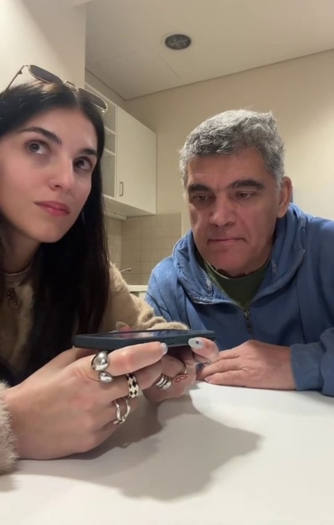 Άννα Μαρία Βέλλη: Με τον μπαμπά της μετά από εγκεφαλικό που υπέστη