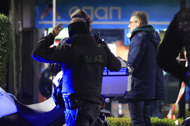 Κάμερες ασφαλείας είχαν καταγράψει τον δολοφόνο του 61χρονου ιδιοκτήτη πρακτορείου ΟΠΑΠ στο Παλαιό Φάληρο - Eurokinissi