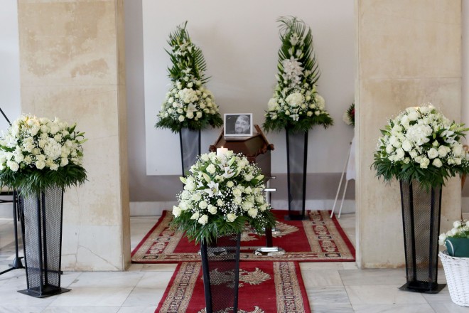 Κηδεία Ιάσονα Τριανταφυλλίδη - Συντετριμμένη η μητέρα του: «Ζω μαζί του»