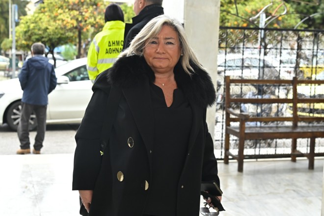 Κηδεία Ιάσονα Τριανταφυλλίδη: Πλήθος κόσμου στο τελευταίο «αντίο»