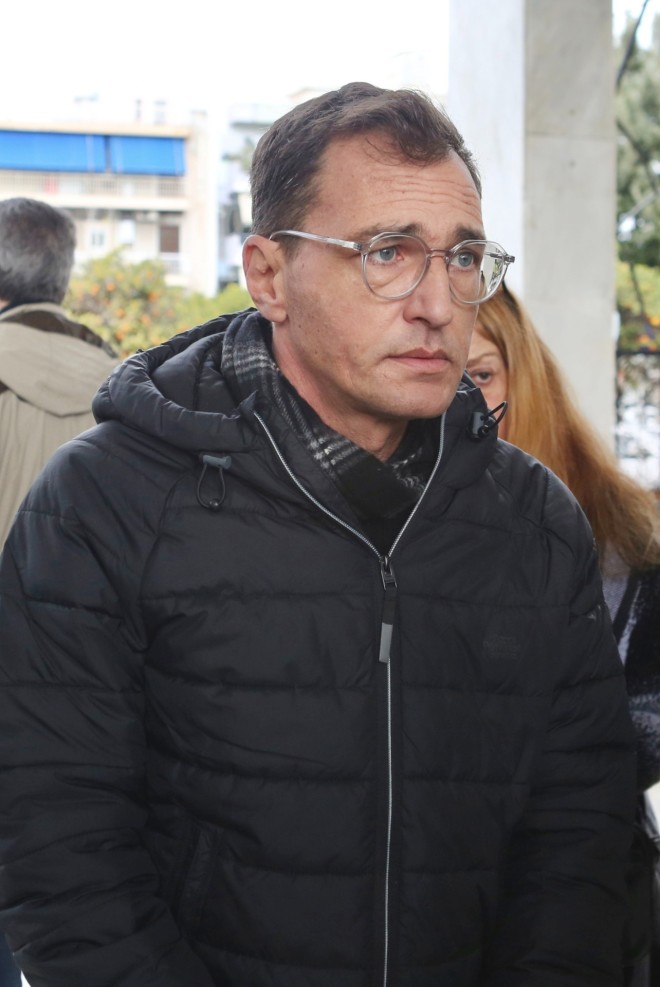 Κηδεία Ιάσονα Τριανταφυλλίδη: Πλήθος κόσμου στο τελευταίο «αντίο»