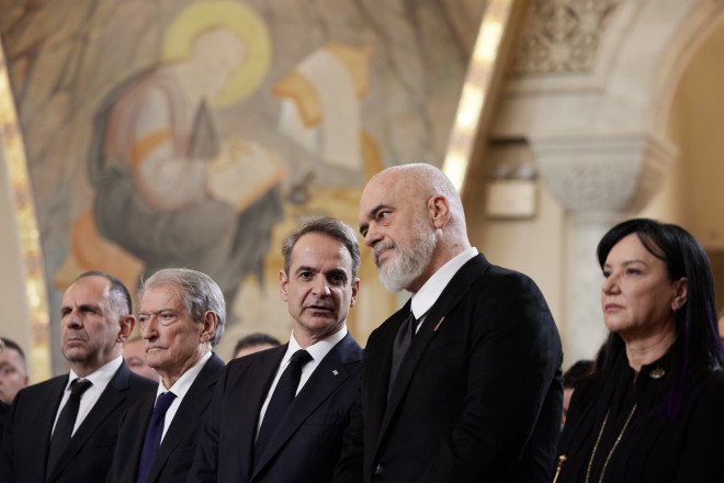 Μέσα σε ειδική κρύπτη στον καθεδρικό Ναό των Τιράνων αναπαύεται πλέον, όπως ήταν η επιθυμία του, ο Αρχιεπίσκοπος Αλβανίας Αναστάσιος