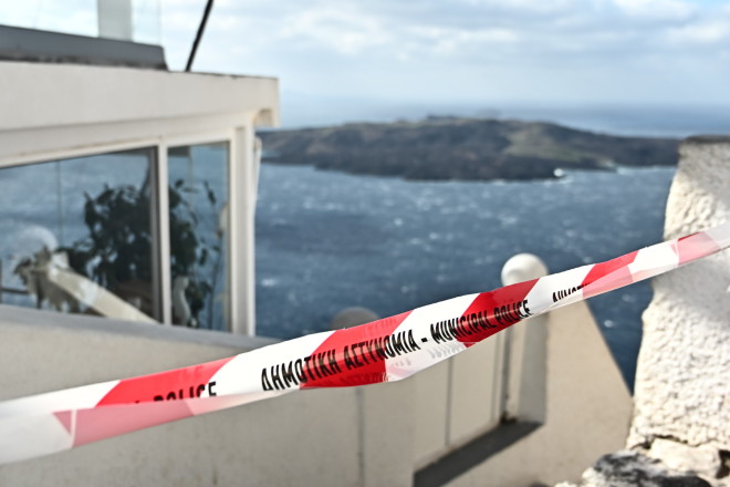 Σαντορίνη: Σε κατάσταση έκτακτης ανάγκης ο Δήμος Θήρας λόγω των σεισμών