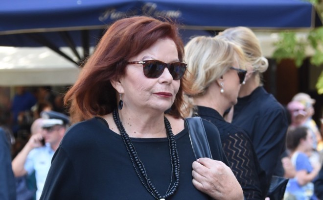 Νόρα Κατσέλη: «Έκανα εγχείρηση στον εγκέφαλο, έλεγαν ότι θα πεθάνω»