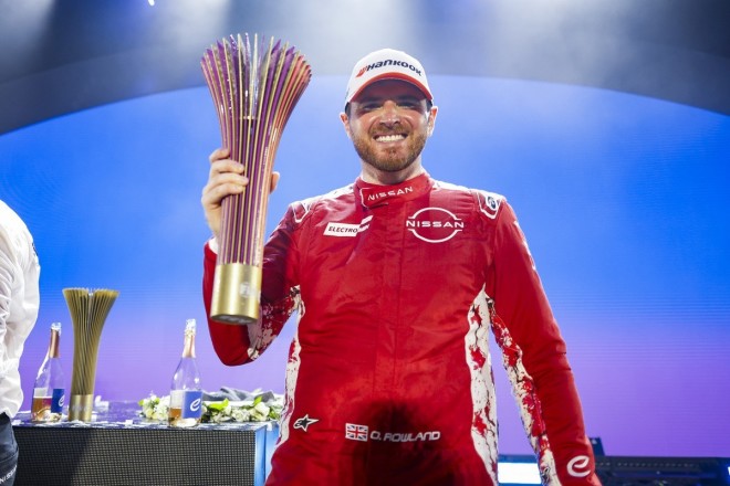 Nissan Formula E Team: Η νίκη στο παρθενικό E-Prix της Τζέντα