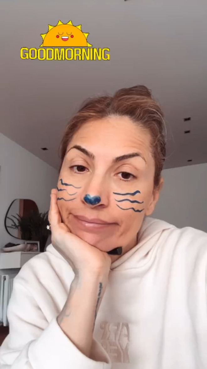 Μαρία Ηλιάκη: Το αστείο face painting που της έκανε η κόρη της!