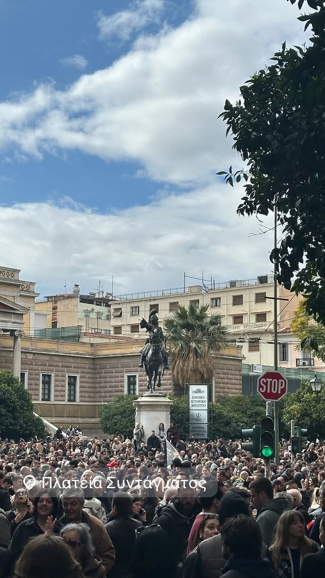 Μπισμπίκης: Η φωτογραφία του γιου του και το μήνυμα για τα Τέμπη
