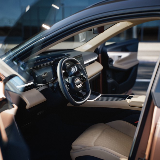 Lynk & Co 08: Με αυτονομία 1100 χιλιόμετρα 