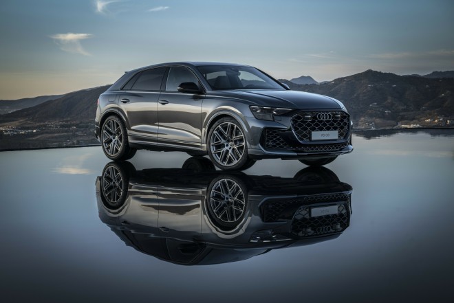 Audi RS Q8 SUV: Οι τιμές στην Ελλάδα 