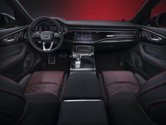 Audi RS Q8 SUV: Οι τιμές στην Ελλάδα 