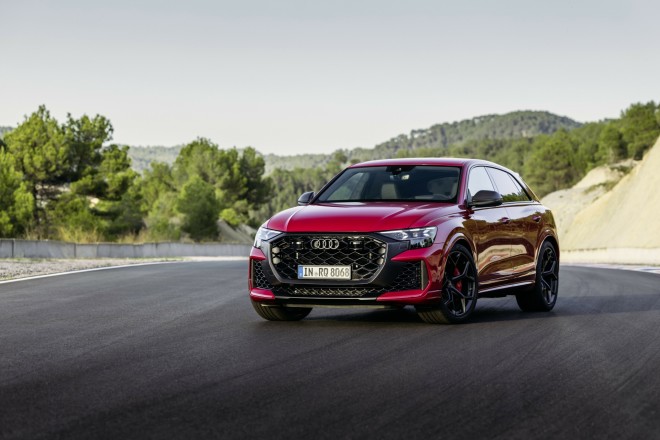 Audi RS Q8 SUV: Οι τιμές στην Ελλάδα 