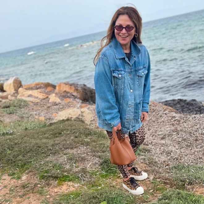 Νάνσυ Ζαμπέτογλου: Πέρασε την Κυριακή της με βόλτα στη θάλασσα/ Instagram