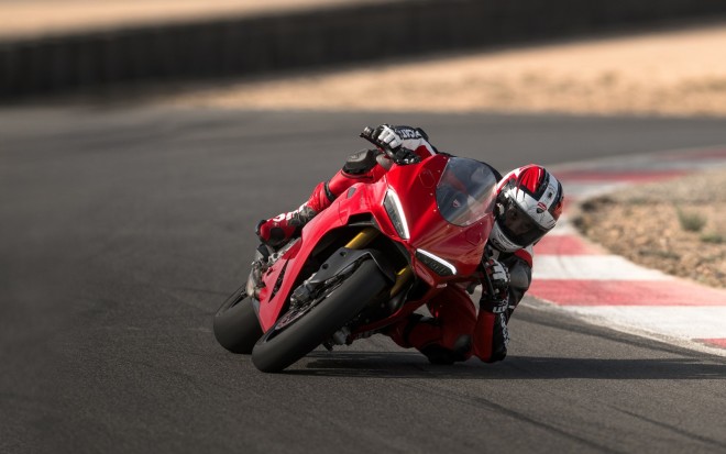 Ducati Athens: Ανοίγει τη νέα σεζόν με όλα τα νέα μοντέλα 