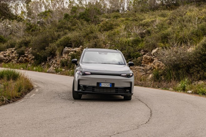 Leapmotor C10 REEV: Τώρα με τιμή από 38.900 ευρώ