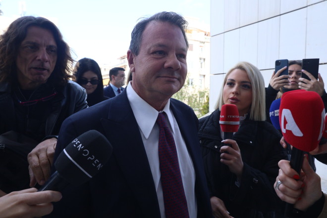 Λύτρας - Πολυζωγοπούλου: Αναβλήθηκε η δίκη για τον ξυλοδαρμό