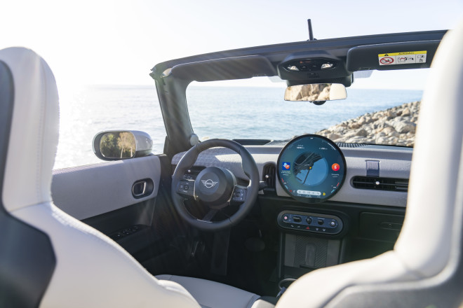 MINI Cooper Cabrio S σε  Ocean Wave Green