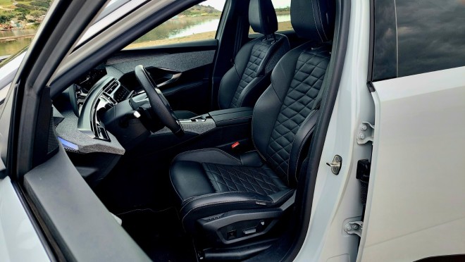 Test drive: Οδηγούμε το εντυπωσιακό PEUGEOT 3008 Hybrid 145 e-DCS6