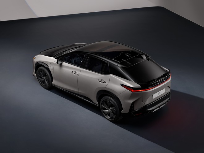 Lexus RZ: Πότε έρχεται το νέο μοντέλο 