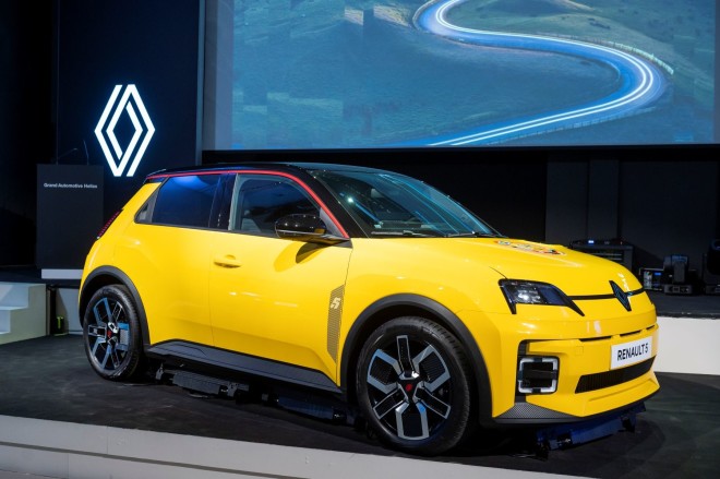 Renault και Dacia: Τι αποκαλύφθηκε στο 1ο συνέδριο του δικτύου