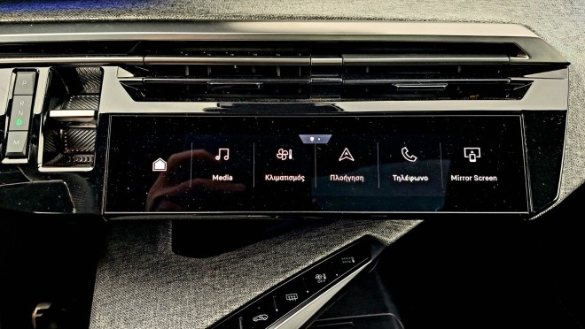 PEUGEOT 3008 με Panoramic i-Cockpit : Το... διαστημόπλοιο