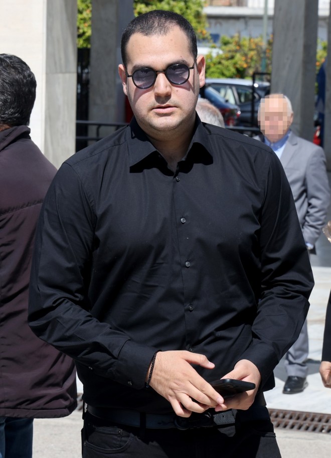 Ο Χρίστος Κούγιας στο μνημόσυνο για τον πατέρα του, Αλέξη Κούγια 