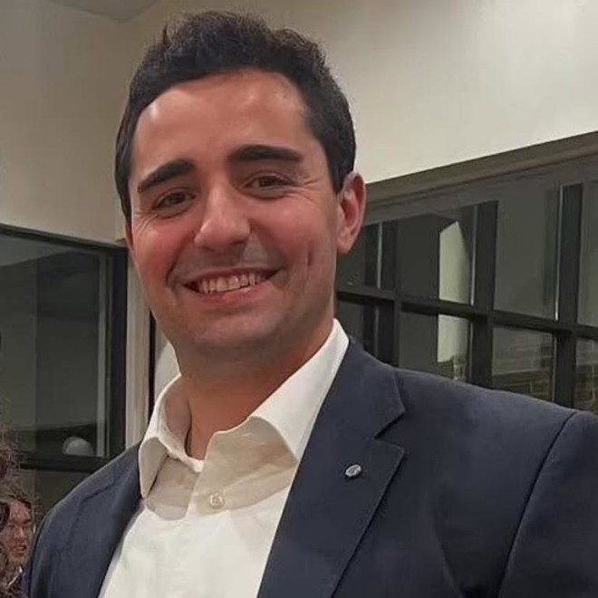 Τα μέχρι τώρα στοιχεία δε δείχνουν εγκληματική ενέργεια σε βάρος του Πέτρου Κρομμύδα - Facebook