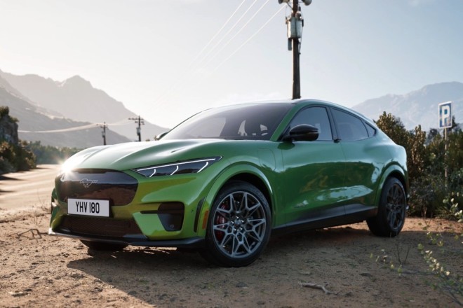 Ford Explorer, Capri και Mustang Mach-E: Τώρα πιο πρακτικά 