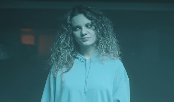 Η Ευγενία Ξυγκόρου πρωταγωνιστεί στο ReUniverse