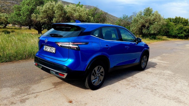 Τest drive: Nissan Qashqai 1.3 DiG-T 140 PS Hybrid 