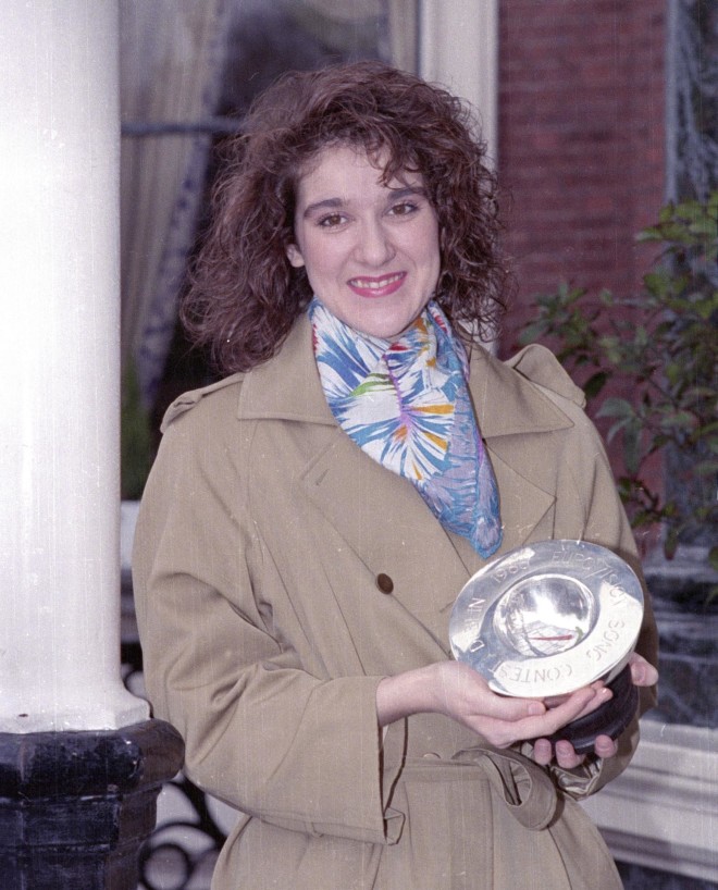 Η Celine Dion με το βραβείο της Eurovision το 1988