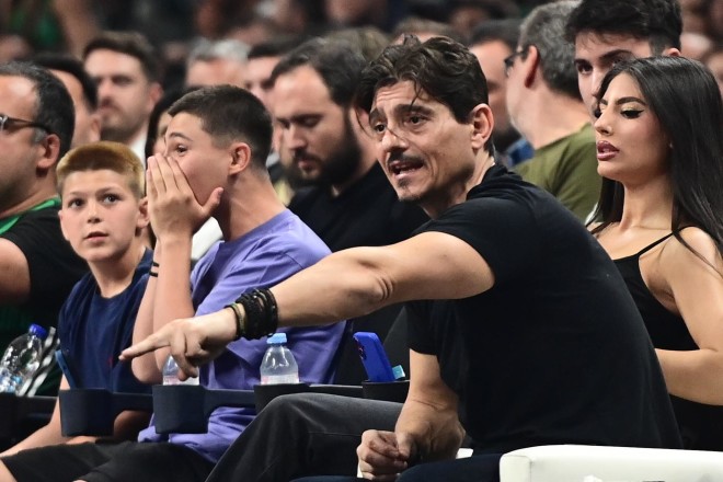 Δημήτρης Γιαννακόπουλος: Στο ΟΑΚΑ μαζί με τα παιδιά του