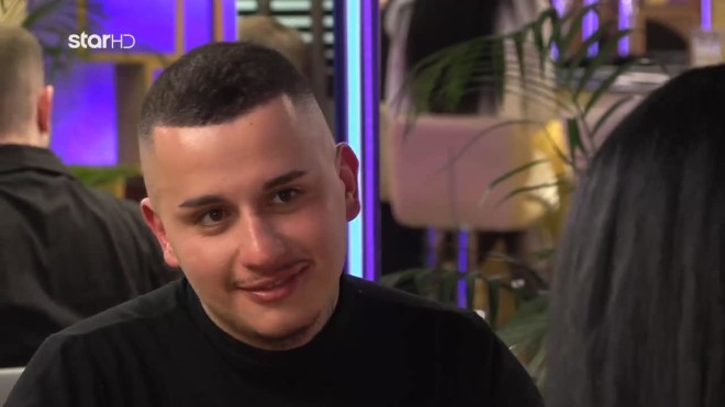 First Dates: Η ατάκα του Στάθη για το σεξ που «έστειλε» την Εύα