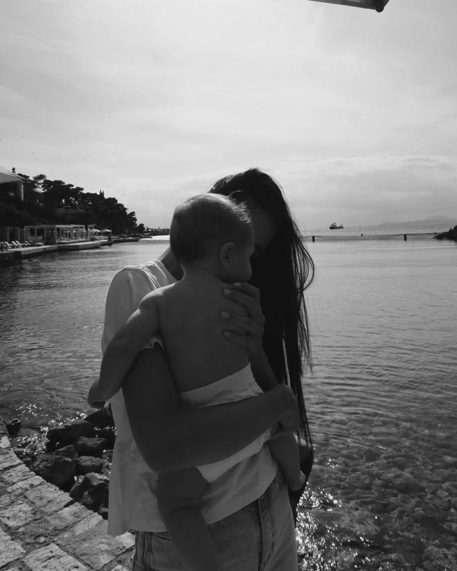 Αλεξάνδρα Νίκα: Οι αδημοσίευτες φωτογραφίες με τον γιο της