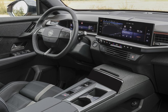 Opel: Ποια είναι τα ηλεκτρικά οικογενειακά μοντέλα της  