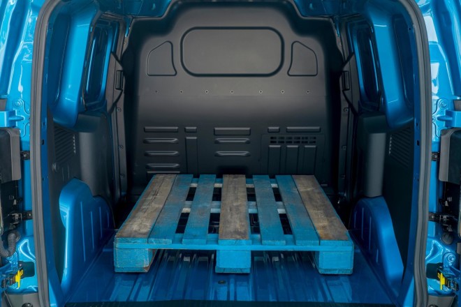 Ford E-Transit Courier: Όλα όσα πρέπει να γνωρίζετε για το νέο μοντέλο