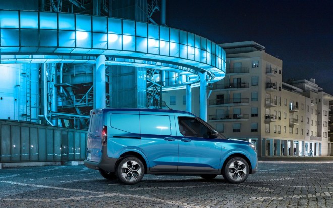 Ford E-Transit Courier: Όλα όσα πρέπει να γνωρίζετε για το νέο μοντέλο