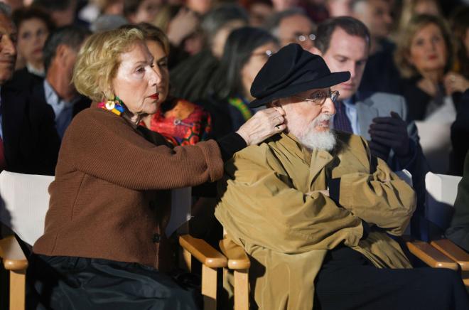 Άσπα και Διονύσης Σαββόπουλος/ NDP Ανδρέας Νικολαρέας
