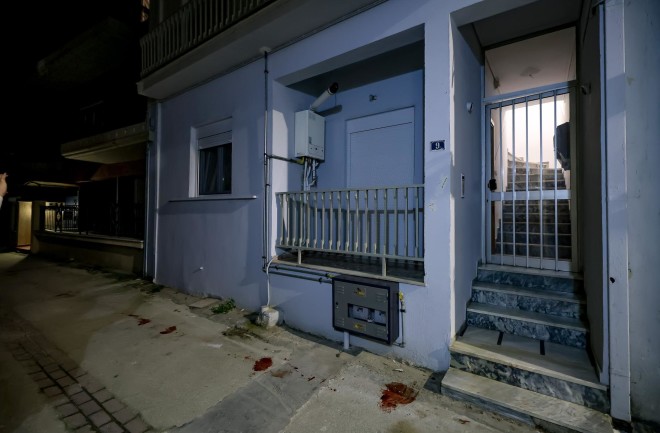 O 21χρονος ισχυρίστηκε στους αστυνομικούς ότι καβγάδισε με τη μητέρα του και την σκότωσε - Intimenews