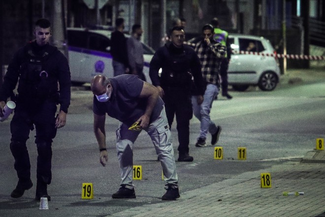 Άνω Λιόσια: Πυροβόλησαν θωρακισμένο όχημα