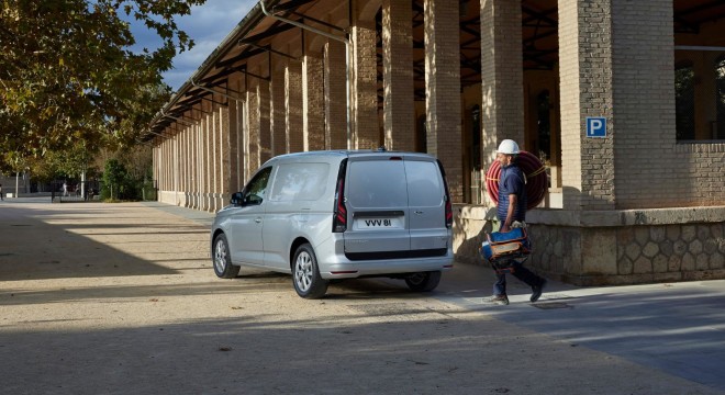 Ford Transit Connect PHEV: Γιατί ξεχωρίζει