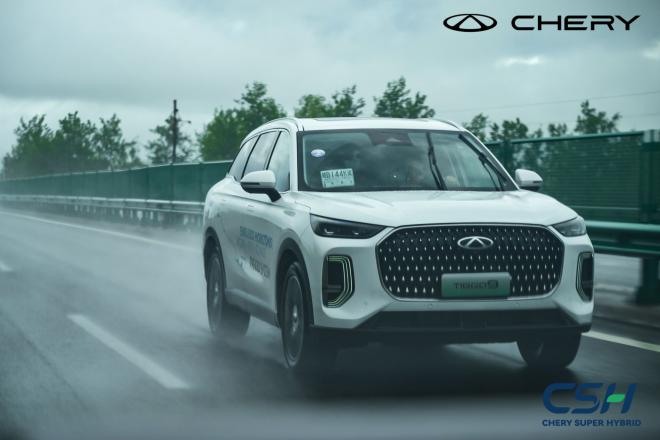 Chery Super Hybrid: Έκανε 1.400+ χιλιόμετρα με ένα γέμισμα