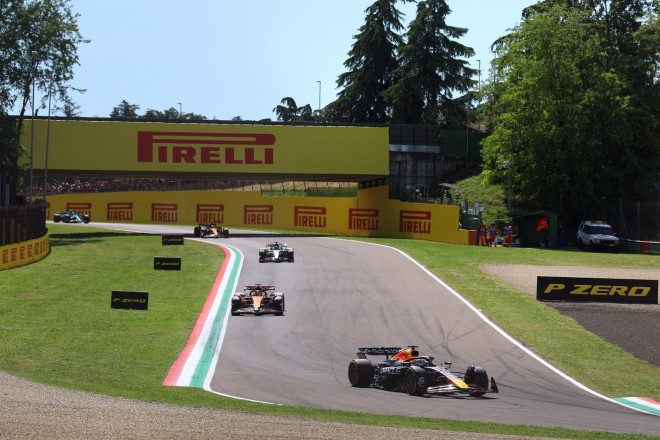 Ο Verstappen είναι ο βασιλιάς της Ίμολα