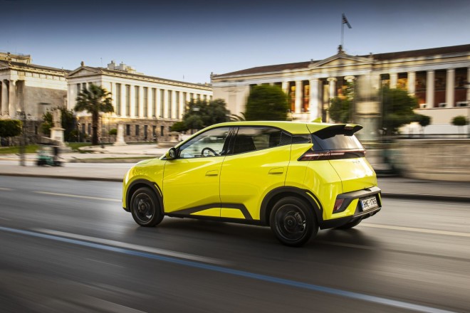 BYD DOLPHIN SURF: Πρώτη γνωριμία στην Ελλάδα- Εκδόσεις και τιμές   