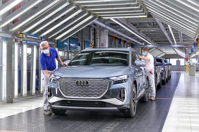 VW:  Ένα εκατομμύριο ηλεκτρικά οχήματα στο εργοστάσιο της Zwickau