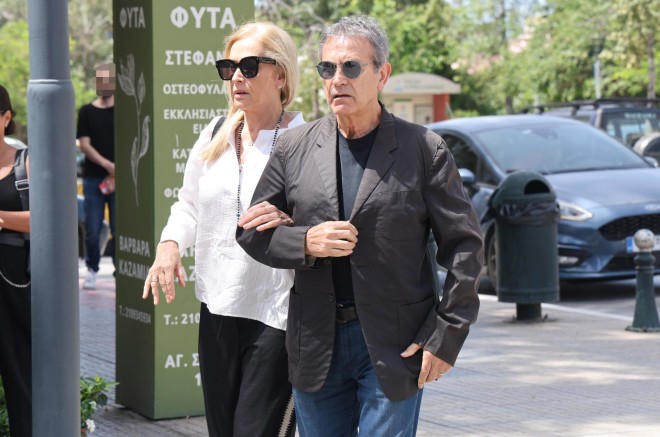 Ο Γιώργος Νταλάρας με τη σύζυγό του, Άννα / NDP Photo Agency