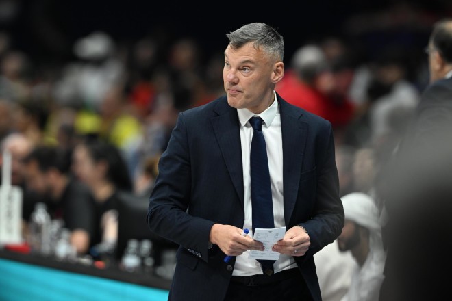Final Four Τελικός: Η Φενέρ του Σάρας «υπέταξε» τη Μονακό του Σπανούλη!
