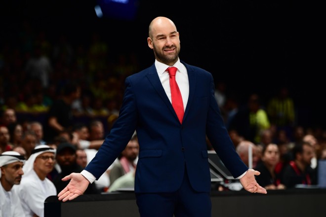 Final Four Τελικός: Η Φενέρ του Σάρας «υπέταξε» τη Μονακό του Σπανούλη!
