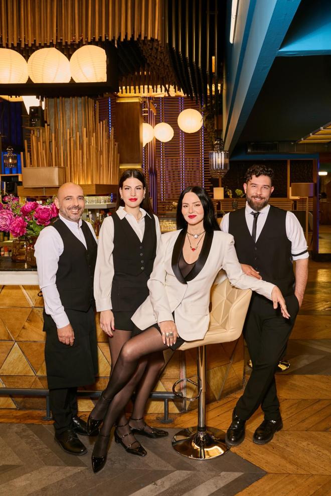 First Dates: Ο Αποστόλης ψάχνει γυναίκα που θα τον καθηλώσει
