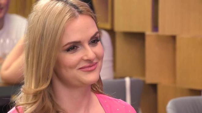 First Dates: Η Ραφαέλα ήταν απόλυτα ειλικρινής στην ερώτηση για το ραντεβού της