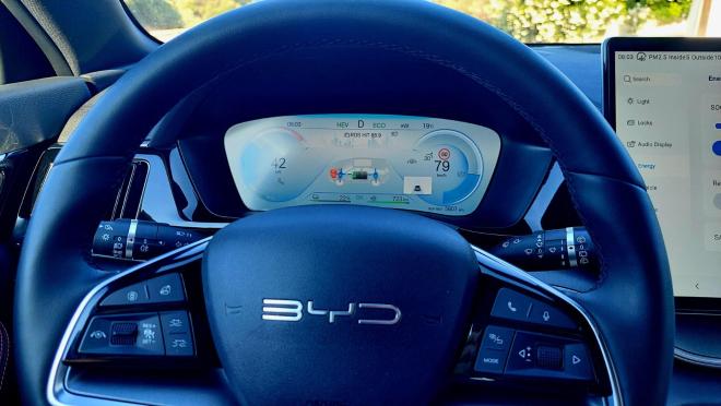 Test Drive: Δοκιμάζουμε το εντυπωσιακό ΒYD SEAL U DM-i 